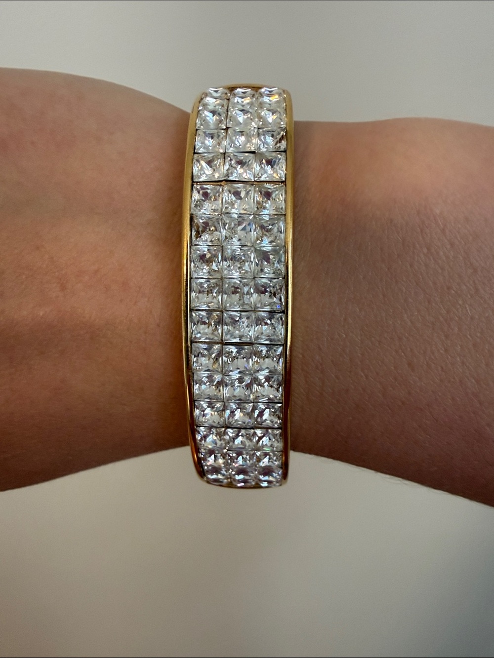 Swarovski Crystal Pavé Bangle Bracelet - Women Jewelry